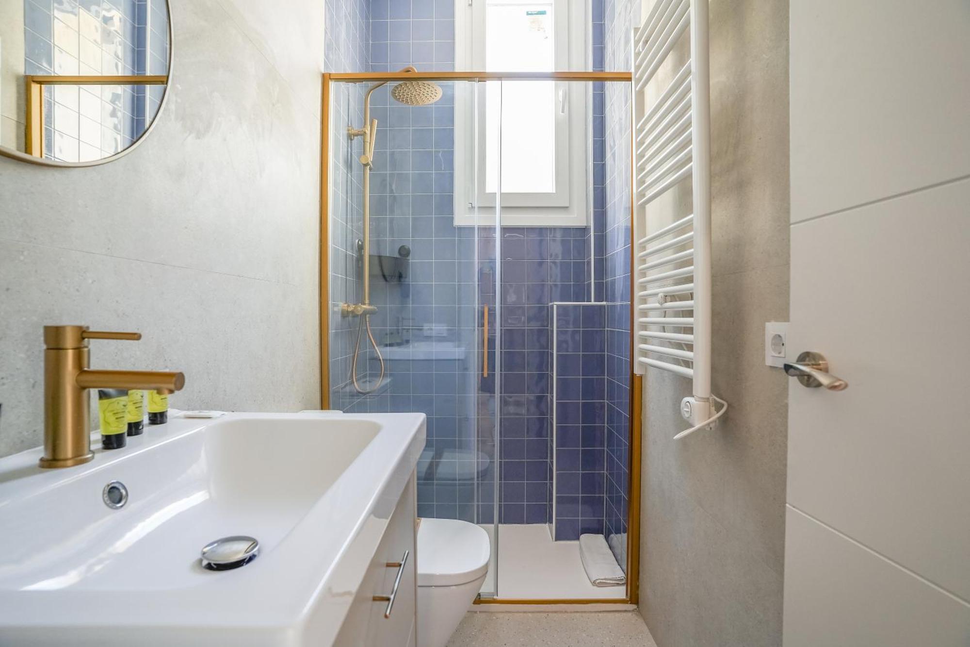 Cozy And Modern-1Bedroom 1Bathroom-Delicias Madrid Bagian luar foto