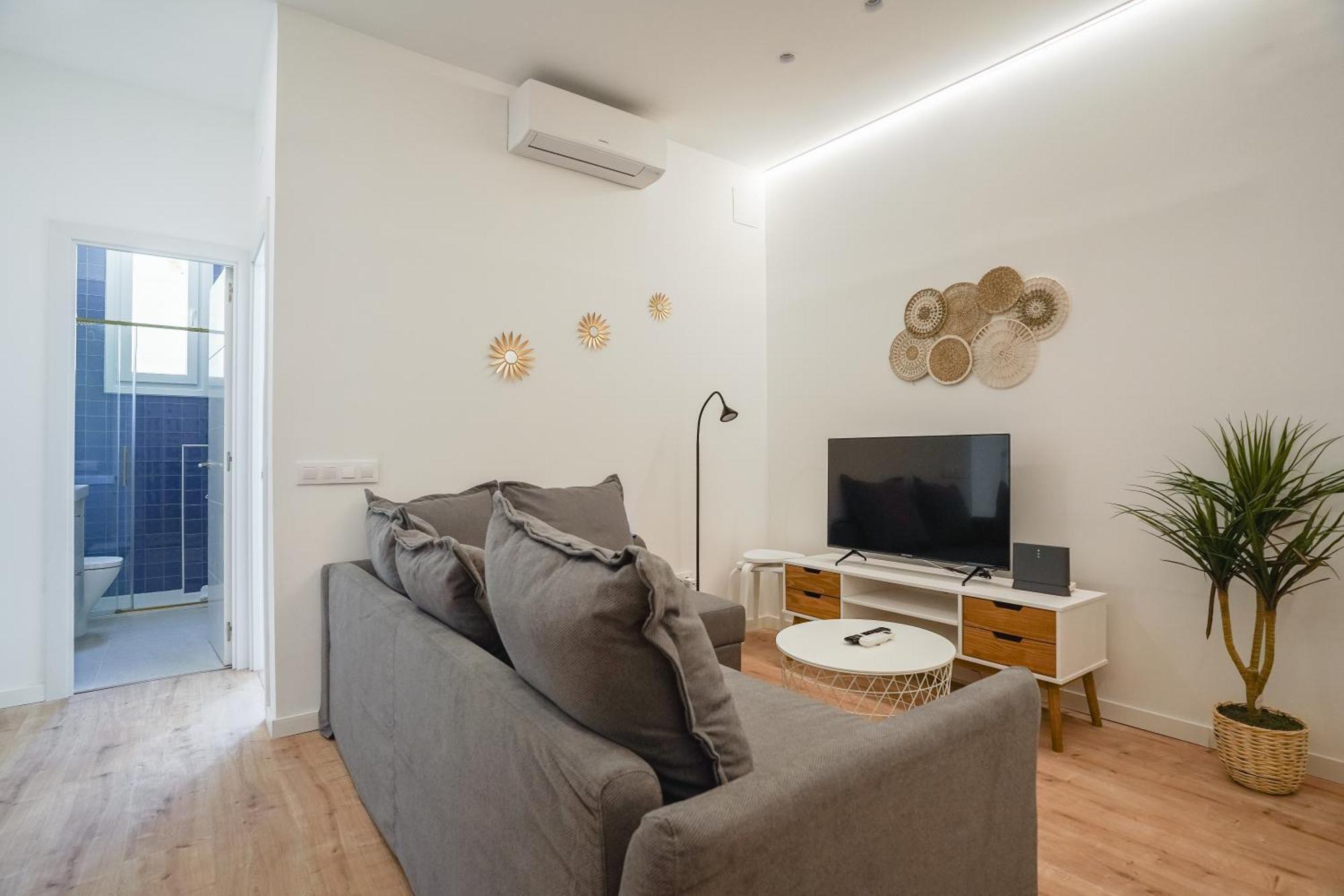Cozy And Modern-1Bedroom 1Bathroom-Delicias Madrid Bagian luar foto